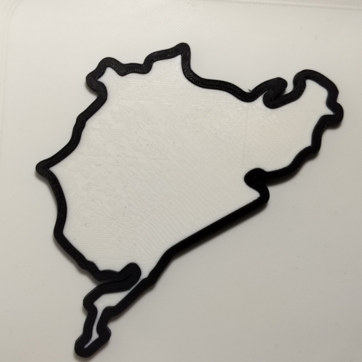 Nürburgring 24hr Magnet Black/White
