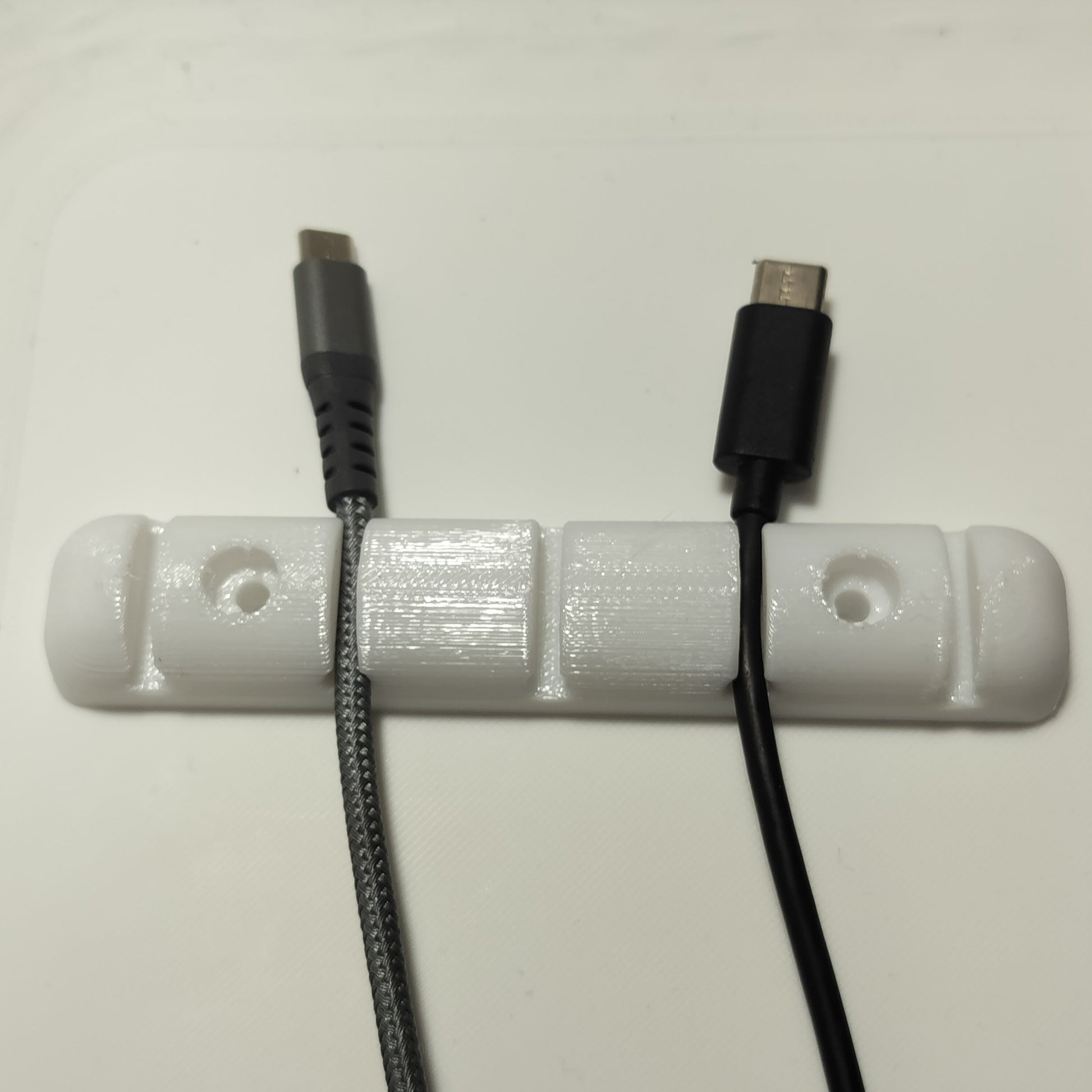 Cable_Organizer_White