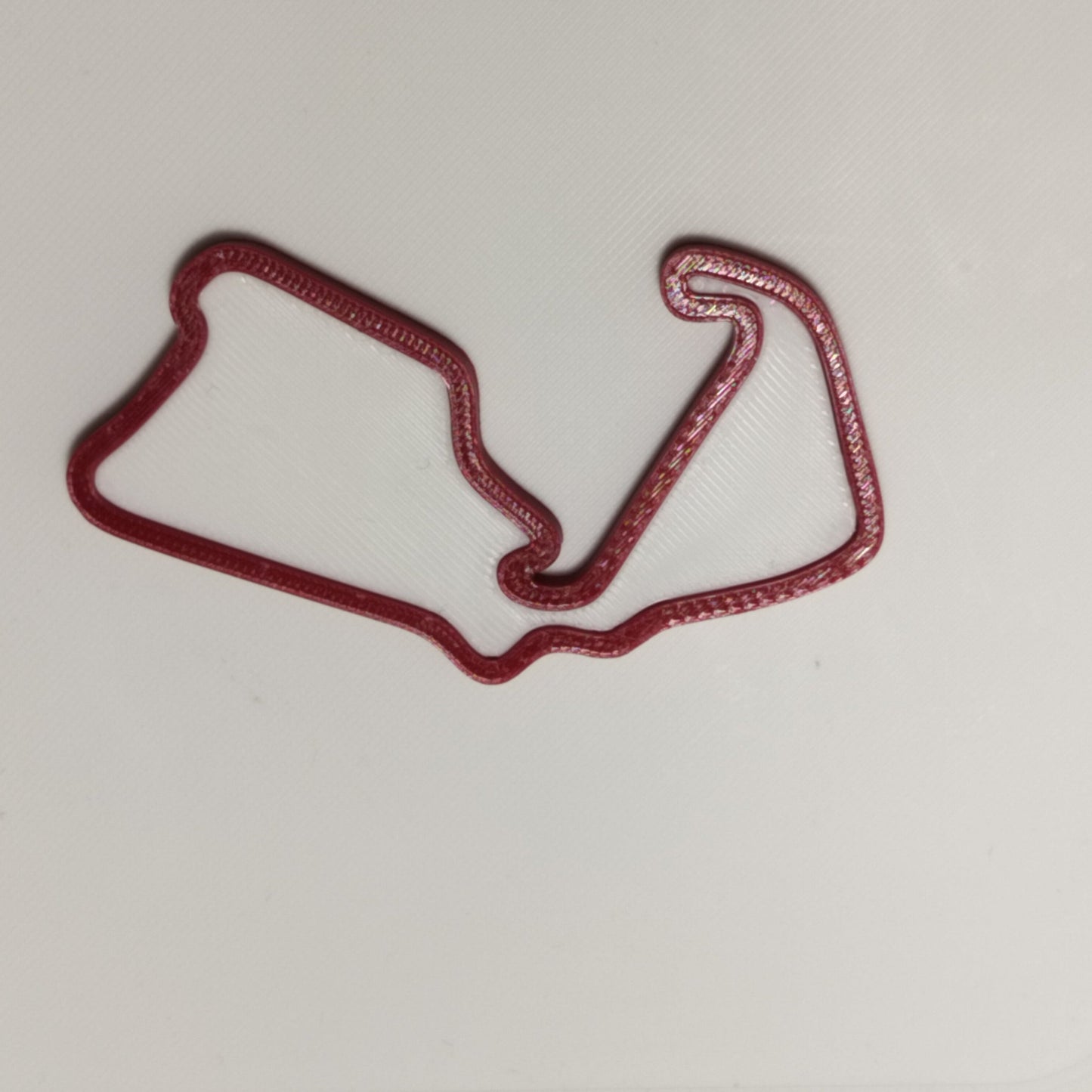 Silverstone_Magnet_Red_White